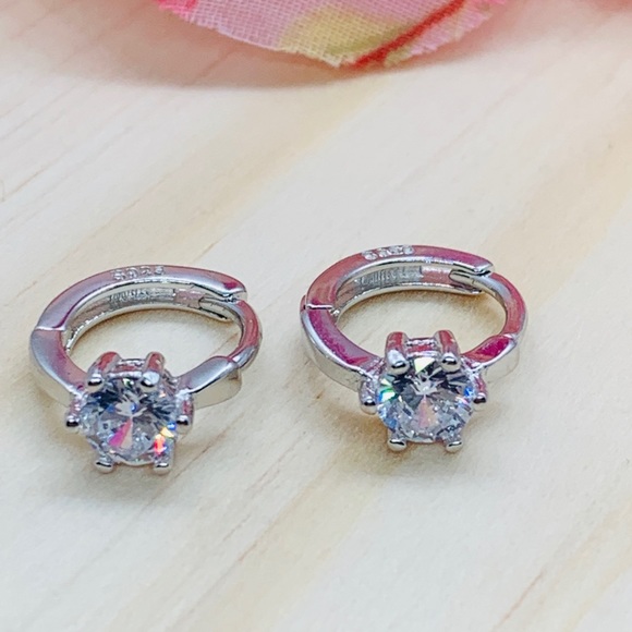 🌟 Sterling Silver 925 CZ Huggie Hoop Round Earrings - Picture 2 of 5
